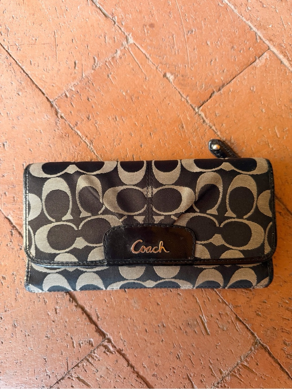 Coach Signature Black/Tan Jacquard Canvas Trifold Wallet Check Book